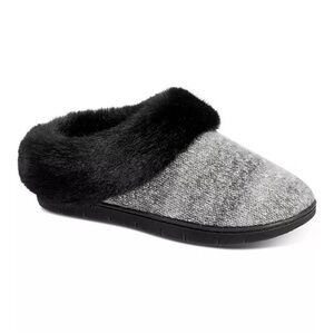 Isotoner Signature Marni Hoodback Slippers Size 6.5–7 Cozy Knit Memory Foam
